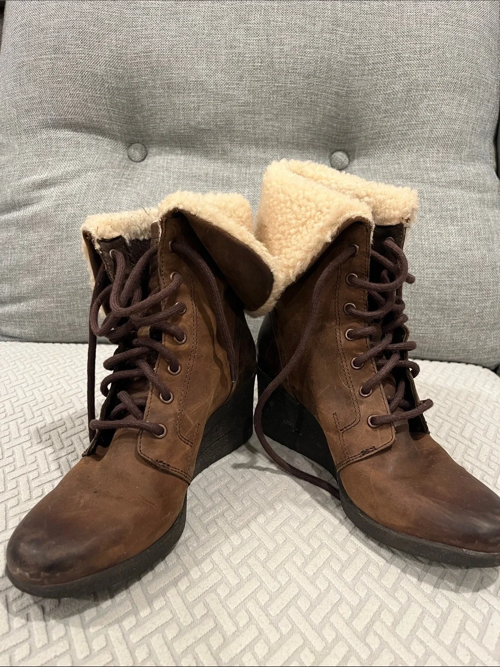 UGG Brown Wedge Lace-Up Ankle Boots with Cream Sherpa Cuff